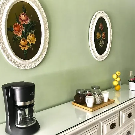 Flores Apartment *